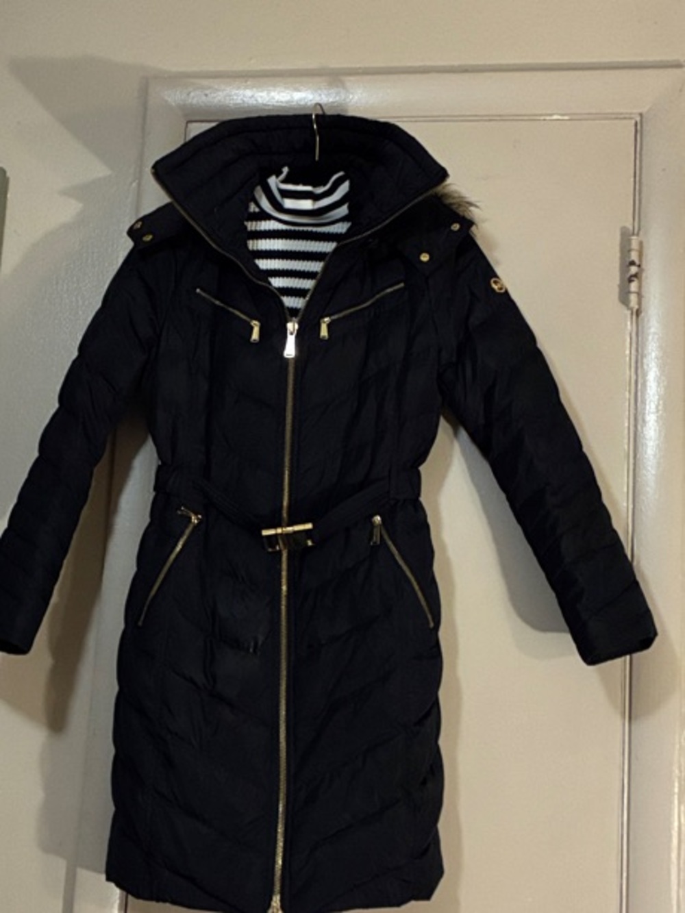Micheal Kors-Blck Quilted Long Women's Coat/ Gold Hardware faux fur trim hood